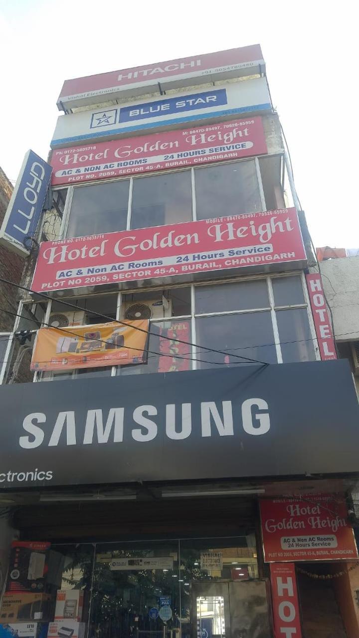 Hotel Golden Height จัณฑีครห์ ภายนอก รูปภาพ